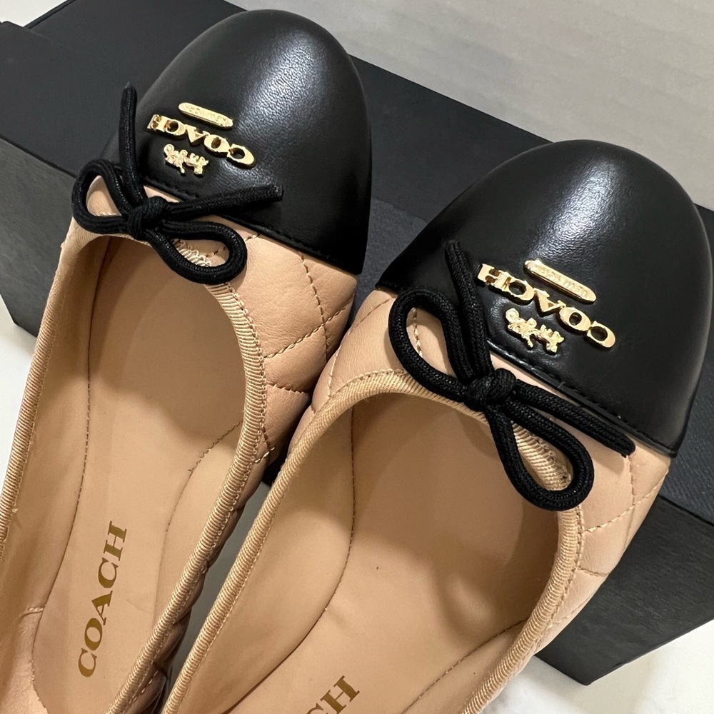 Coach Women's Tan and Black Ballet Flats - Picture 3 of 11